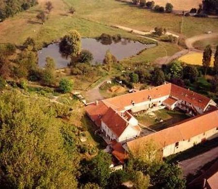 La Ferme Des Moulineaux Hotel Bailly  Exterior photo